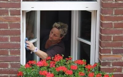 Reinigung & Pflege von Kunststoff-Fenstern